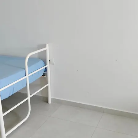 Alket For Rent Πανσιόν 3*