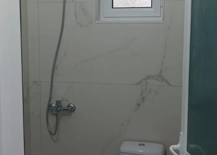 Alket For Rent 招待所 Sarandë